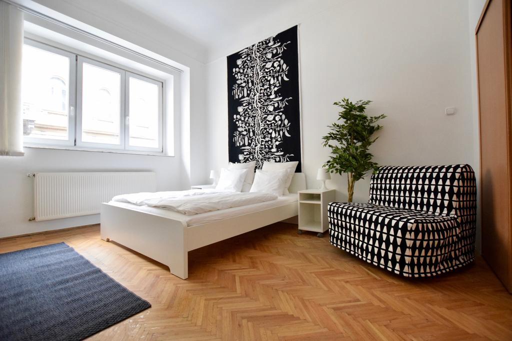 Budget Apartment By Hi5 - Akacfa 4 Budapeşte Dış mekan fotoğraf