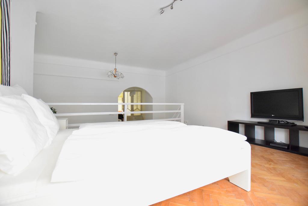 Budget Apartment By Hi5 - Akacfa 4 Budapeşte Dış mekan fotoğraf