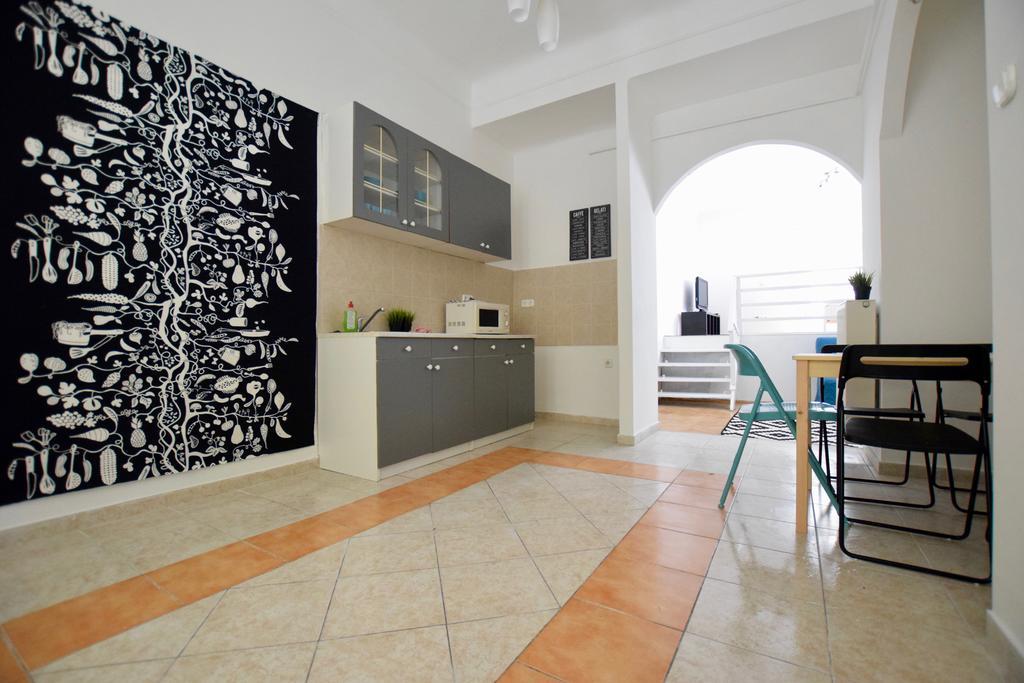 Budget Apartment By Hi5 - Akacfa 4 Budapeşte Dış mekan fotoğraf